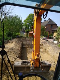 Bodenaushub und Profilierung f&uuml;r einen Schwimmteich